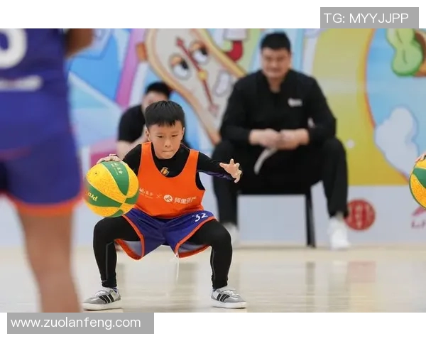 姚明弟弟直播分享篮球技巧与生活点滴引发网友热议